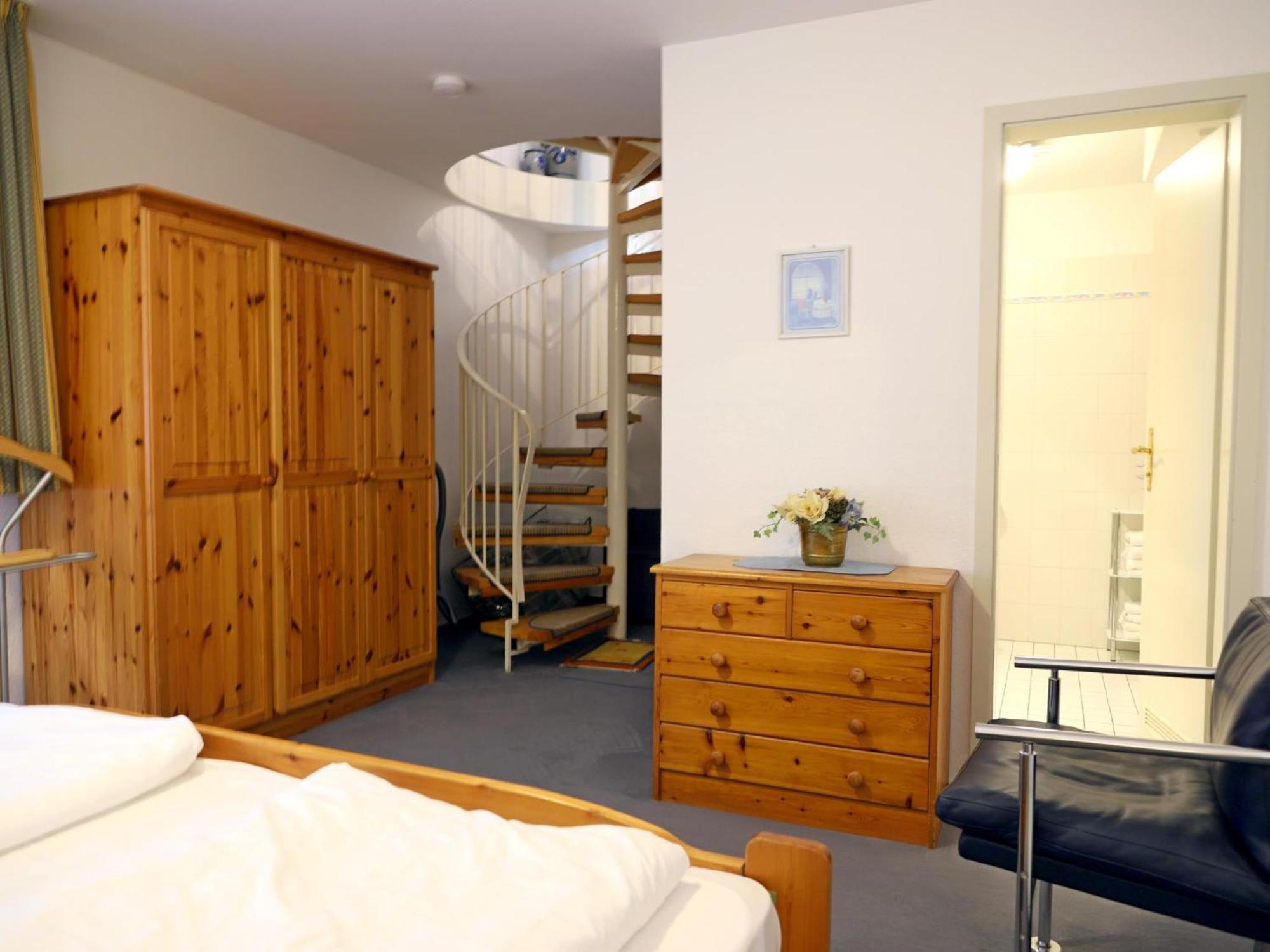 Appartement Ruhig Gelegenes Haus Am Ortseingang Von Wenningstedt Extérieur photo